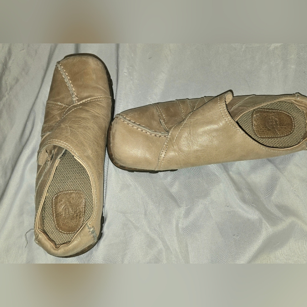 Dr. Martens Women's Tan Beige Leather Mules  Slip On Size 8 EU 39